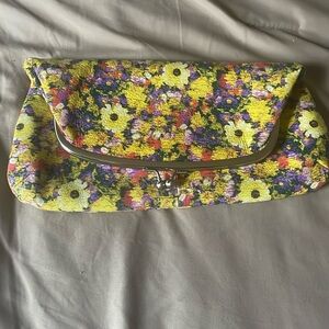 NWOT. HOBO clutch. Has one outside pocket. Zippered pocket 6 cc slots .